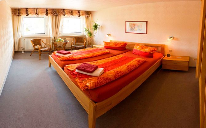 Ferienwohnung in K&uuml;hlungsborn - Ferienhaus zum Strand - Matratzen, H&auml;rte 2 oder 3 w&auml;hlbar