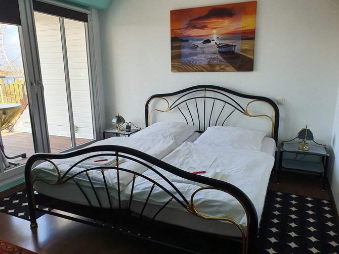 Ferienwohnung in Kühlungsborn - Haus Olymp - SZ auf der Empore mit Balkonzugang