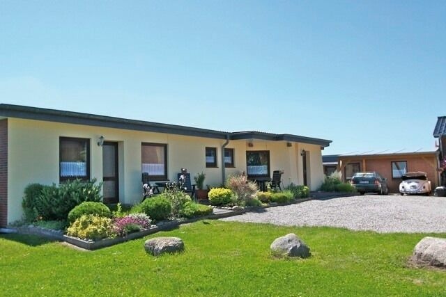 Ferienwohnung in Fehmarn OT Bannesdorf - "Ferienhof Alte M&uuml;hle" M 4 - Bild 3