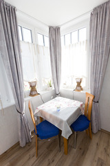 Ferienwohnung in K&uuml;hlungsborn - Ferienhaus zum Strand - heller, sch&ouml;ner Essplatz