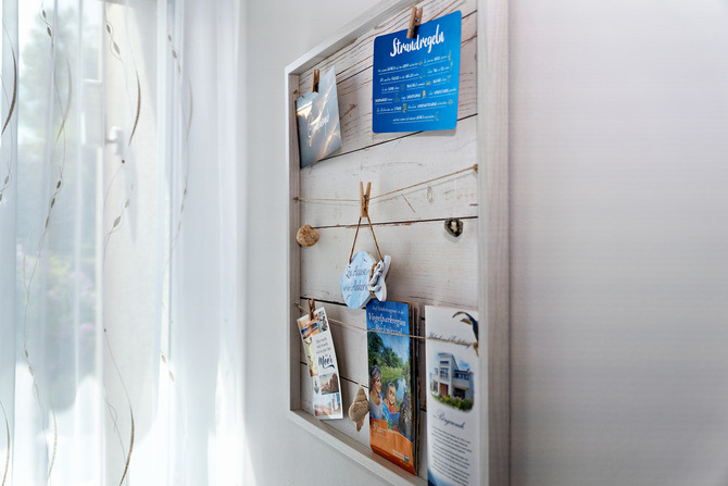 Ferienwohnung in Börgerende - Appartement 2 - Dünenblick - Küche mit Info-Bord