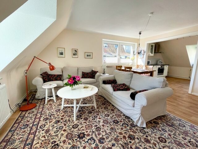 Ferienwohnung in Schleswig - Ferienwohnungen Eva Schnetz - Nr. 2 im Dachgeschoss - Bild 4