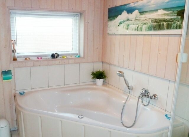 Ferienhaus in Lensterstrand - Ferienhaus Nr. 9 "Strandl&auml;ufer" - Bild 9